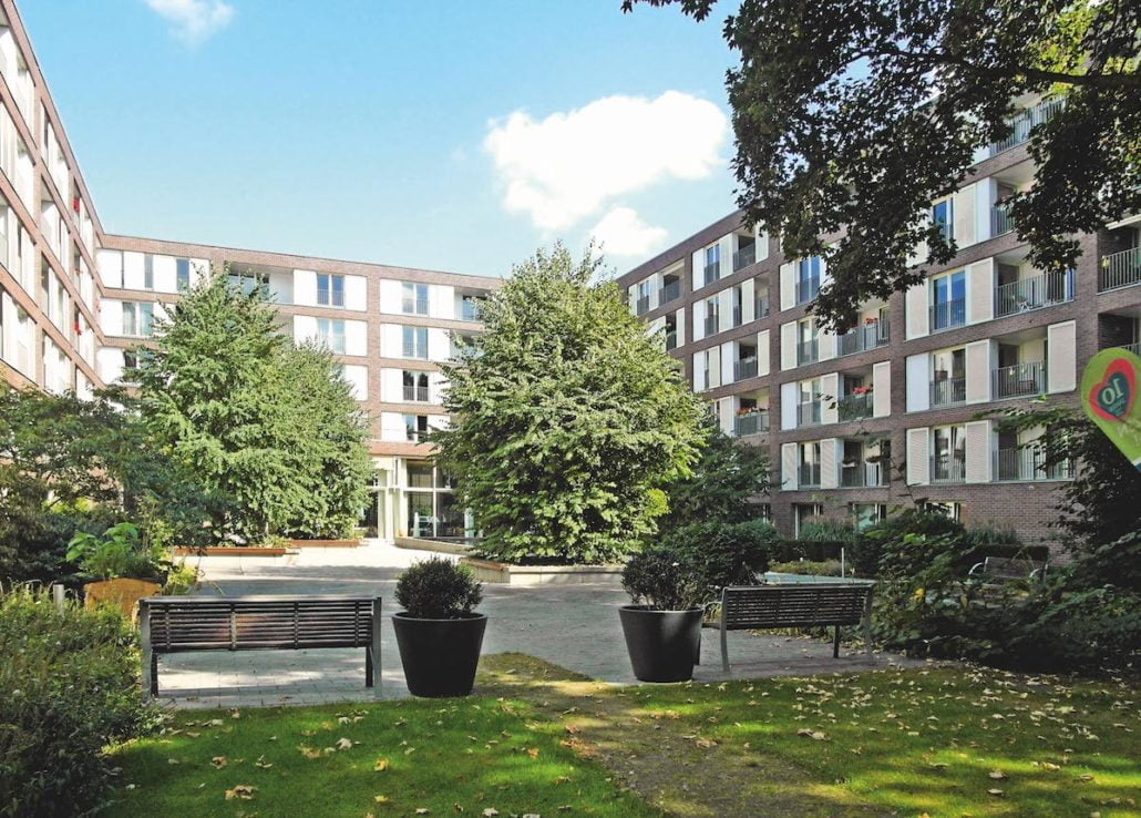 DKV_Contrescarpe_Bremen_Innenhof premiumwohnenimalter.de